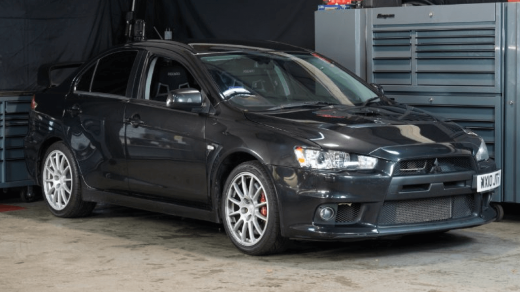 img_Mitsubishi_Lancer_Evolution_Front